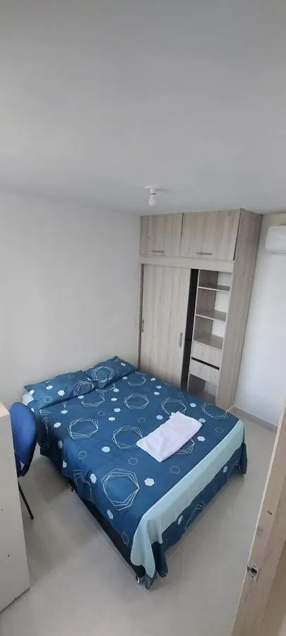 Hermoso Apartamento Con Balcon, 3 Alcobas, 2 Banos Cartagena